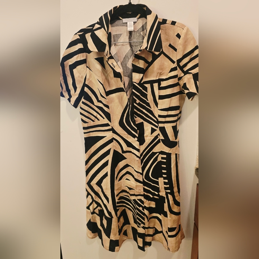 Abstract Black and Tan Button-Up Shirt